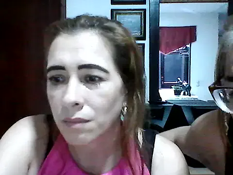 Humsafar-HDX-13 – webcam model profile photo Image 15