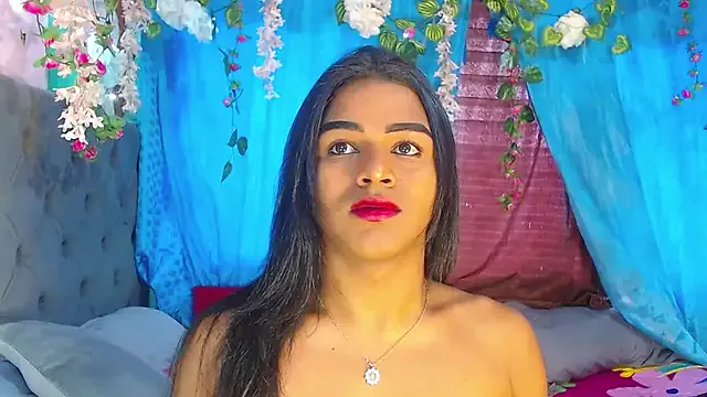 roouse – webcam model profile photo Image 15