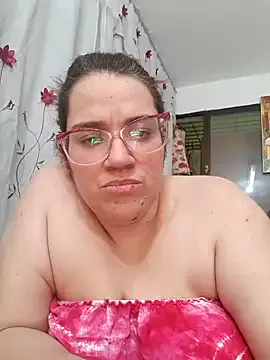  – webcam model profile photo Image 7