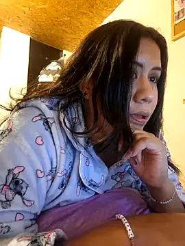 CleoLangley – webcam model profile photo Image 9