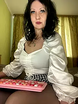 winter11 – webcam model profile photo Image 10