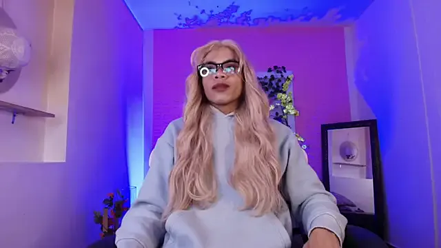 LOVE_MIREI_LOVE – webcam model profile photo Image 19