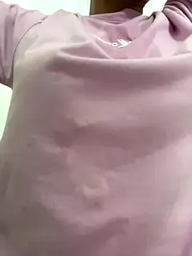 JoRed – webcam model profile photo Image 17