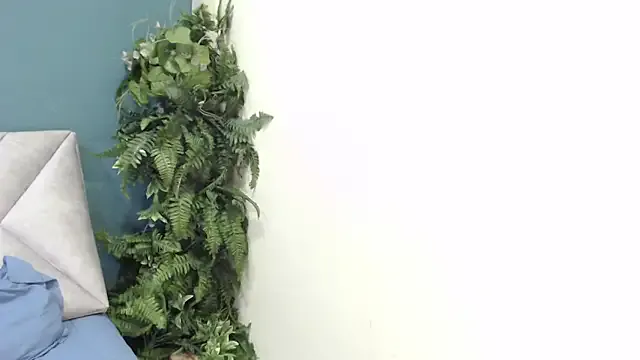 Megu_Melon – webcam model profile photo Image 9