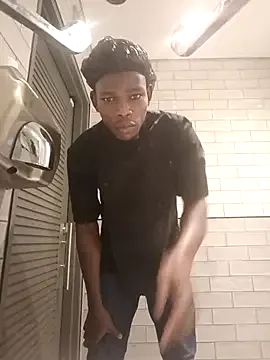 ManaMi-maru – webcam model profile photo Image 4