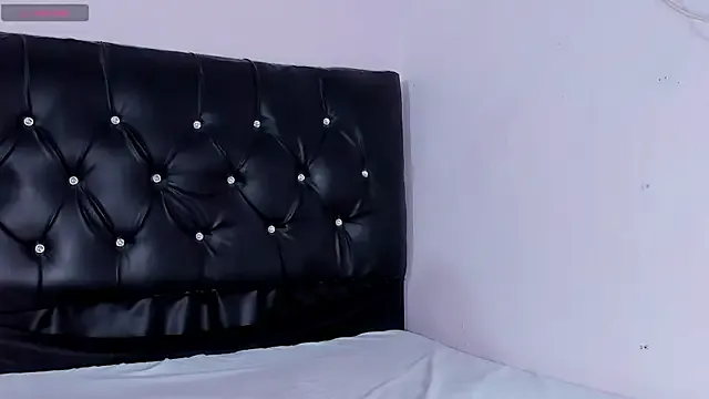 EmaGracie – webcam model profile photo Image 17