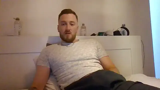 FragrantWind5 – webcam model profile photo Image 7