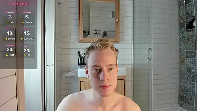 roouse – webcam model profile photo Image 17
