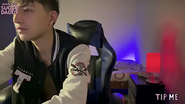 Mia--meow – webcam model profile photo Image 2