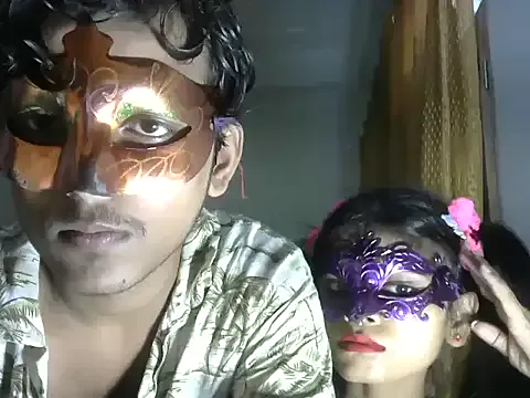  – webcam model profile photo Image 5