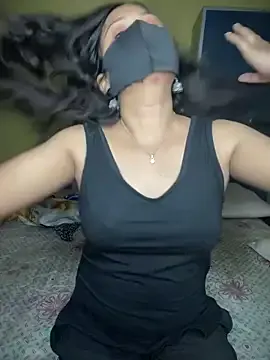 Humsafar-HDX-13 – webcam model profile photo Image 18