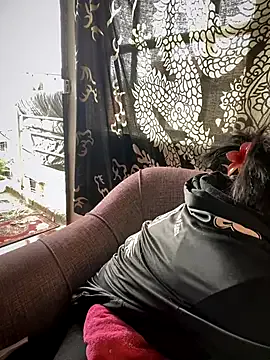 Yui-Ch – webcam model profile photo Image 13