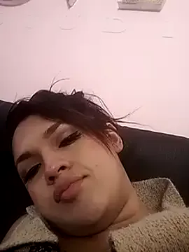  – webcam model profile photo Image 2