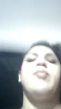  – webcam model profile photo Image 7