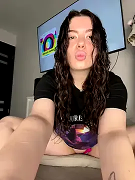 CleoLangley – webcam model profile photo Image 5
