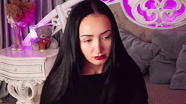 DianeVoss – webcam model profile photo Image 16