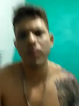 zui_lu – webcam model profile photo Image 19