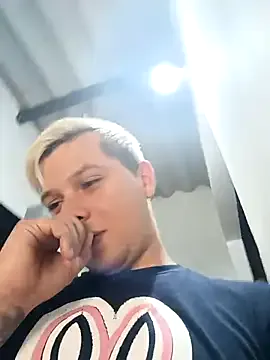 Humsafar-HDX-13 – webcam model profile photo Image 12