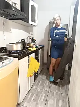 Humsafar-HDX-13 – webcam model profile photo Image 9