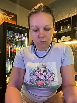 oxo_yuna_oxo – webcam model profile photo Image 6