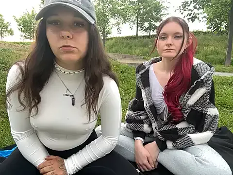 oxo_yuna_oxo – webcam model profile photo Image 8