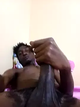 maataaan – webcam model profile photo Image 18