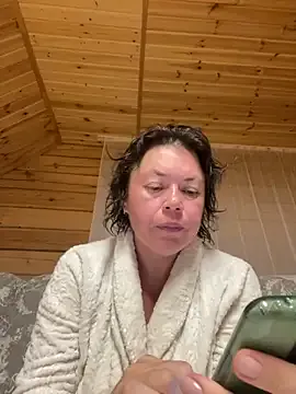 Yui-Ch – webcam model profile photo Image 14