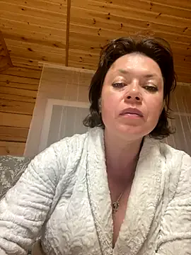 Yui-Ch – webcam model profile photo Image 16