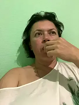 Yui-Ch – webcam model profile photo Image 3