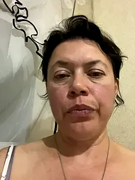 Yui-Ch – webcam model profile photo Image 9