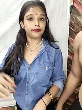Sofiyaa_39 – webcam model profile photo Image 4