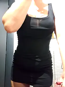 Mia--meow – webcam model profile photo Image 2