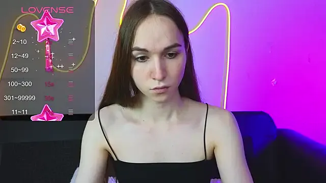  – webcam model profile photo Image 4