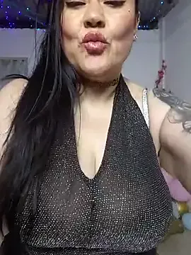 ArianaPirs – webcam model profile photo Image 2