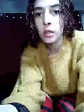 841_yayoi – webcam model profile photo Image 5