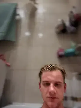 koosssttyaa Image 3