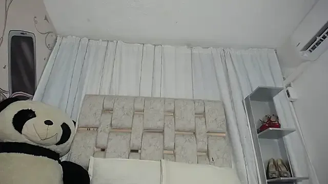 Queen_Shanuu – webcam model profile photo Image 3