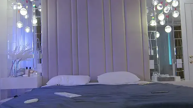 Nonchan_ – webcam model profile photo Image 5