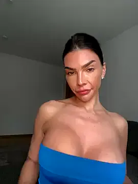 _Alice_1 – webcam model profile photo Image 7