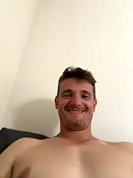 triplebeast – webcam model profile photo Image 10