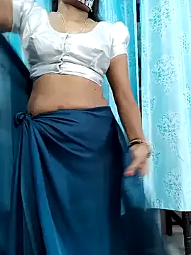 maataaan – webcam model profile photo Image 15
