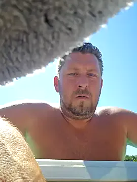 dirtypub – webcam model profile photo Image 13