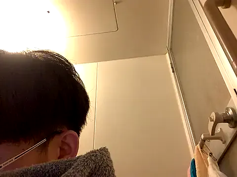 Yui-Ch – webcam model profile photo Image 14