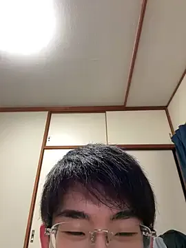 MOEMOE-Q – webcam model profile photo Image 2