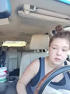 Yui-Ch – webcam model profile photo Image 13