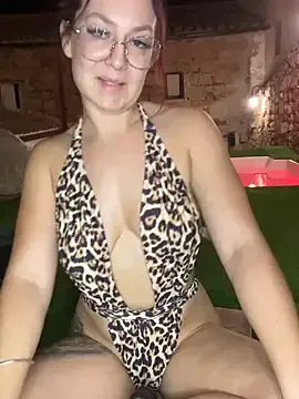 AmeliaBrilliants – webcam model profile photo Image 16