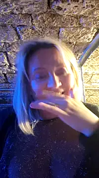 lady_charlyne Profile Image