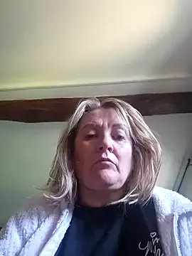 lady_charlyne Image 2