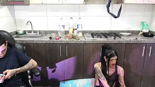 missdirtyhot_ – webcam model profile photo Image 6