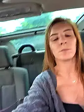 Nonchan_ – webcam model profile photo Image 12